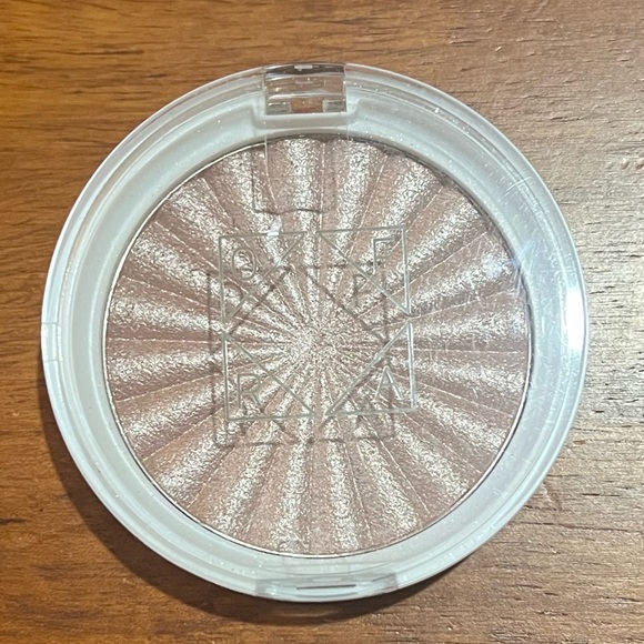 OFRA Makeup Ofra X Talia Mar Highlighter Covent Garden Poshmark